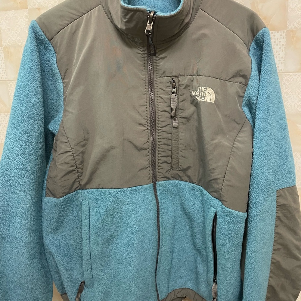 The North Face Blue and Gray Fleece Jacket women’s medium